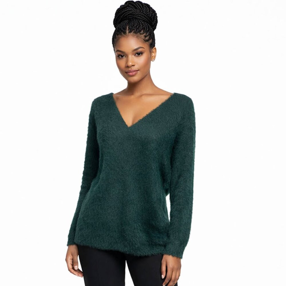 A New Day L Green Fuzzy V-Neck Sweater Soft Cozy Chic